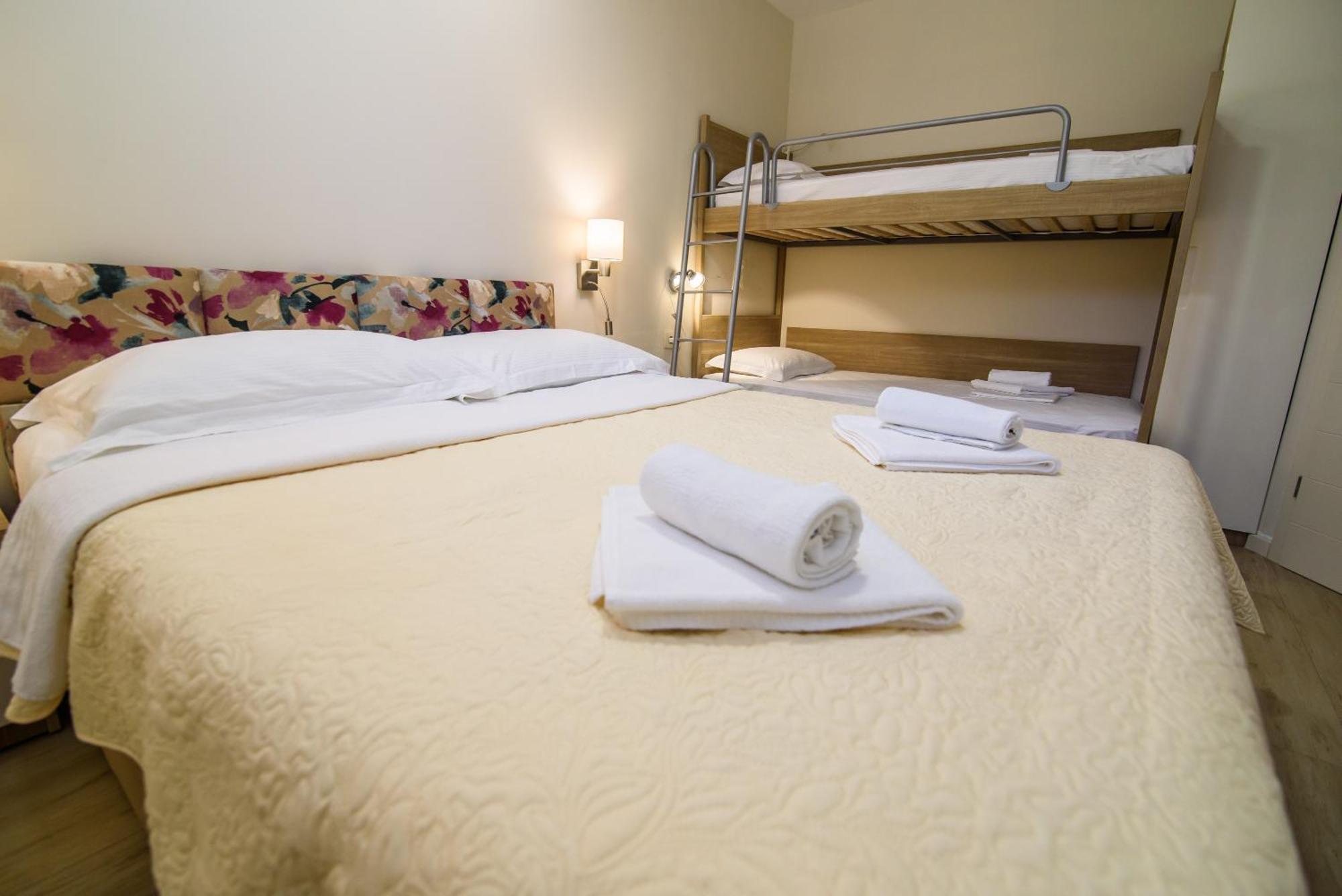 פרומאינה Apartments Leone Lukas חדר תמונה