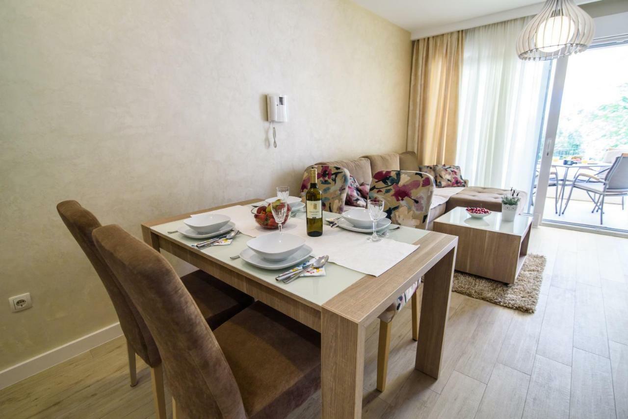 פרומאינה Apartments Leone Lukas מראה חיצוני תמונה