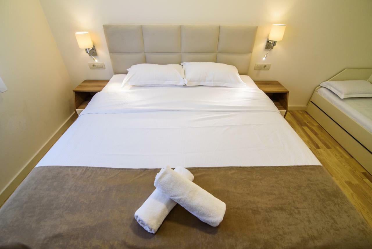 פרומאינה Apartments Leone Lukas מראה חיצוני תמונה