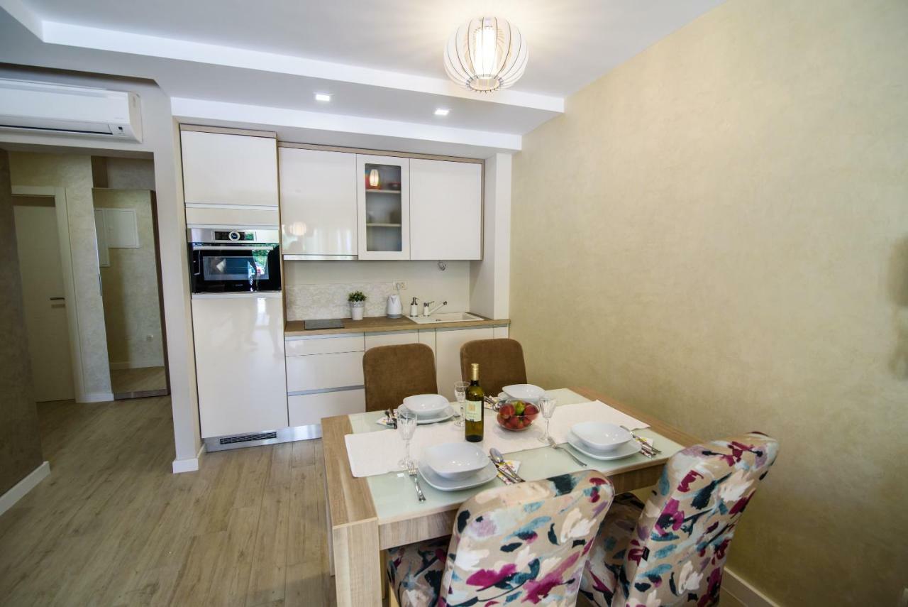 פרומאינה Apartments Leone Lukas מראה חיצוני תמונה
